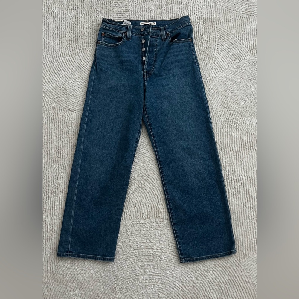 High Rise Blue Jeans - Picture 3 of 12